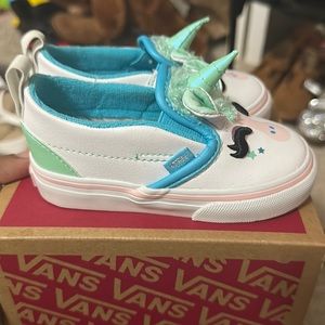 Vans for girls. Unicorn style size 6 brand new never worn